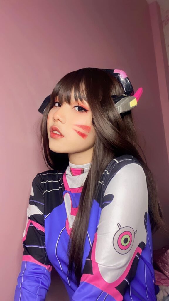 คอสเพลย์ D.Va ฝีมือคอสเพลเยอร์สาวไทย ‘เคย์ญ่า’