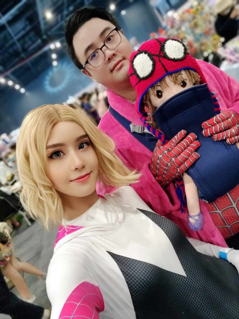 คุณโอปอล์แปลงโฉมเป็น Spider-Gwen 8 คุณโอปอล์แปลงโฉมเป็น Spider-Gwen