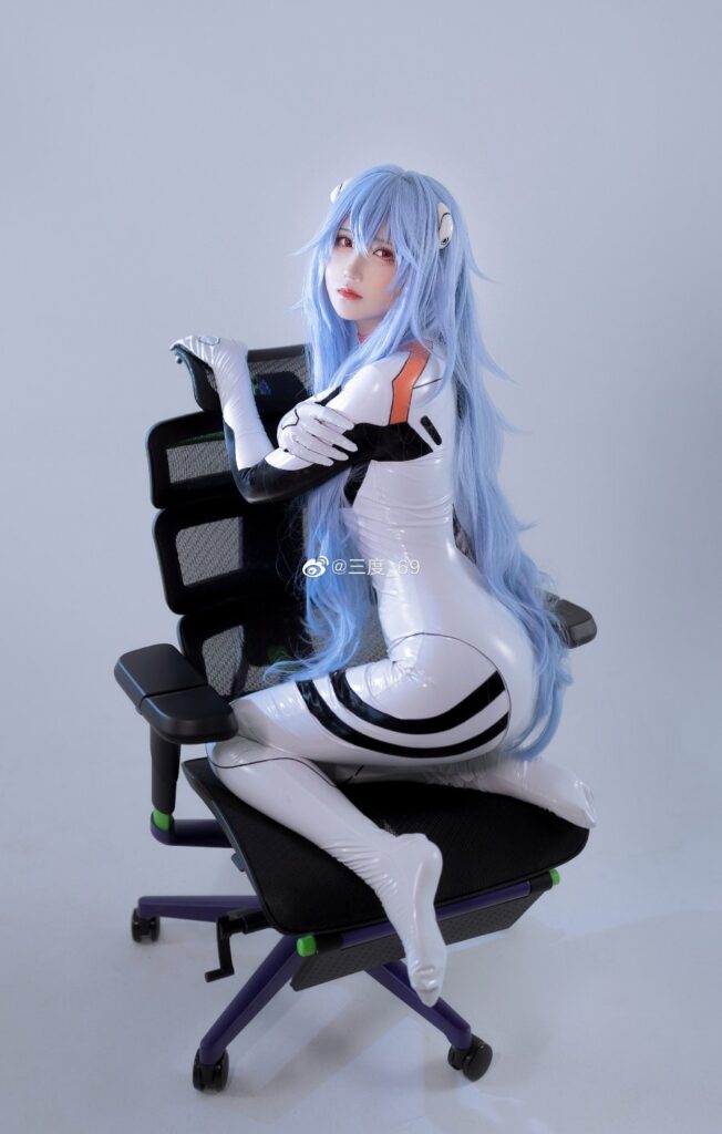 คอสเพลย์ Rei จาก Evangelion เวอร์ชั่น Black & White 5 คอสเพลย์ Rei จาก Evangelion เวอร์ชั่น Black & White