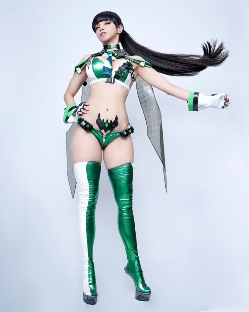 สาวลูกครึ่งญี่ปุ่นแปลงโฉมเป็น Eve จาก Stellar Blade ในลุคสุดแซ่บ 3 Eve Stellar Blade Cosplay by samichuuu