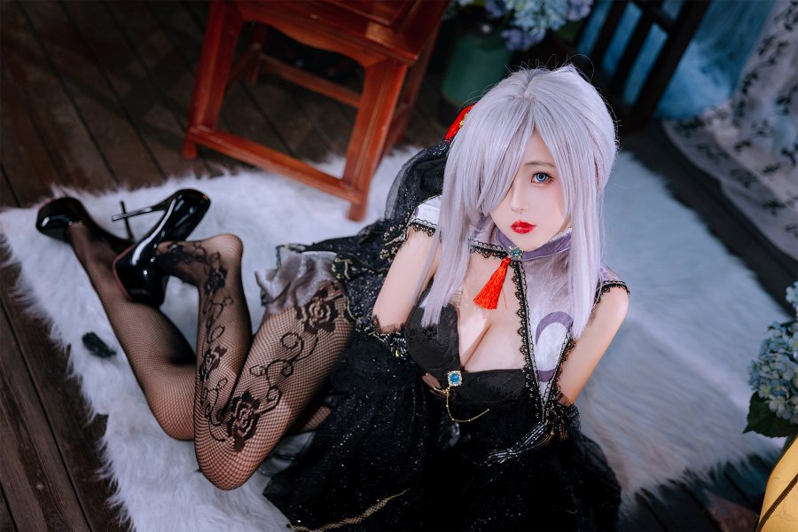 คอสเพลย์ Shenhe จาก Genshin Impact ในชุดสีดำ 4 Shenhe Genshin Impact Cosplay by Rinaijiao