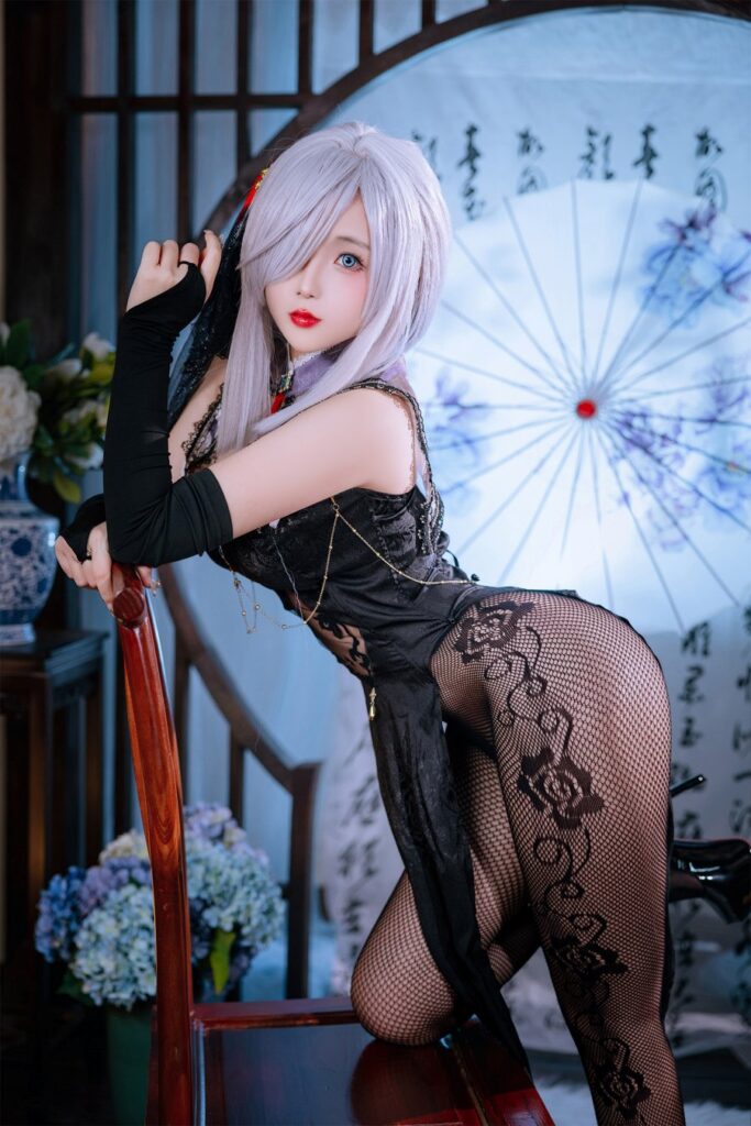 คอสเพลย์ Shenhe จาก Genshin Impact ในชุดสีดำ 6 Shenhe Genshin Impact Cosplay by Rinaijiao