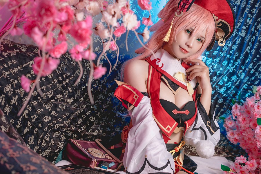 Pyoncos แปลงโฉมเป็น Yanfei จาก Genshin Impact 3 Yanfei Genshin Impact Cosplay by Pyoncos