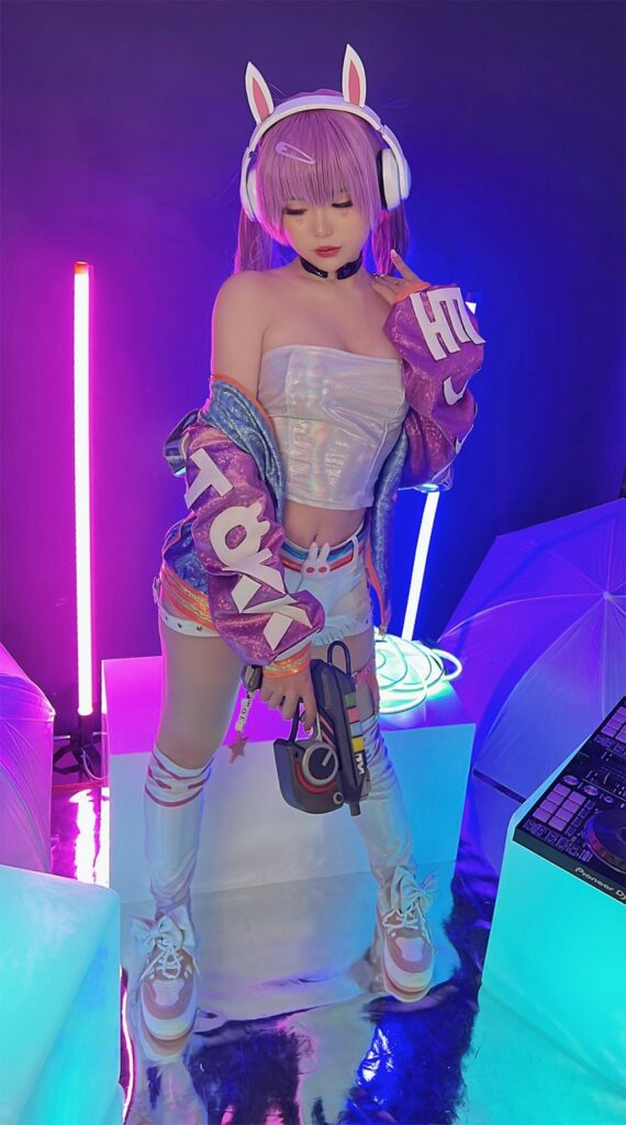 คอสเพลย์ D.Va จาก Overwatch เวอร์ชั่นสาว EDM 4 D.Va Overwatch Cosplay by ZinieQ