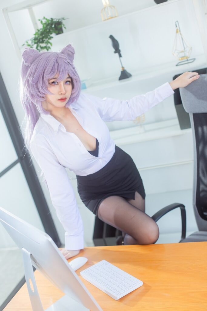 คุณได๋แปลงโฉมเป็น Keqing เวอร์ชั่นสาวออฟฟิศจาก Genshin Impact 2 Keqing Genshin Impact Cosplay by diana