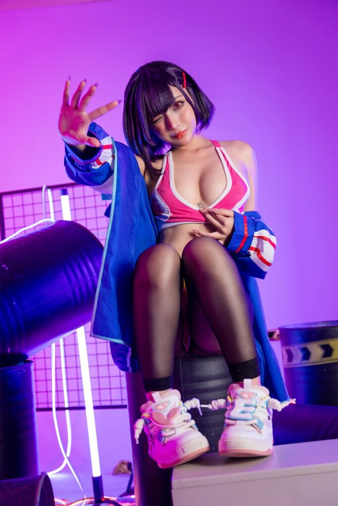Umeko J คอสเพลย์ Shizuka Mikazuki จาก Zom 100 สุดแซ่บ! 3 Shizuka Mikazuki Zom 100 Cosplay by Umeko J