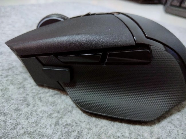 [รีวิว] Razer Basilisk V3 Pro + Mouse Dock Pro