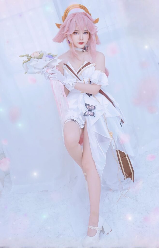คอสเพลย์ Yae Miko ชุดแต่งงานเวอร์ชั่นคุณชิน 4 คอสเพลย์ Yae Miko ชุดแต่งงานเวอร์ชั่นคุณชิน