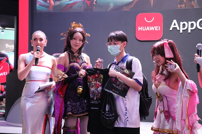 HUAWEI AppGallery ส่งต่อความสนุกและสิทธิพิเศษมากมายในงานไทยแลนด์เกมโชว์ 2022 15 HUAWEI AppGallery ส่งต่อความสนุกและสิทธิพิเศษมากมายในงานไทยแลนด์เกมโชว์ 2022