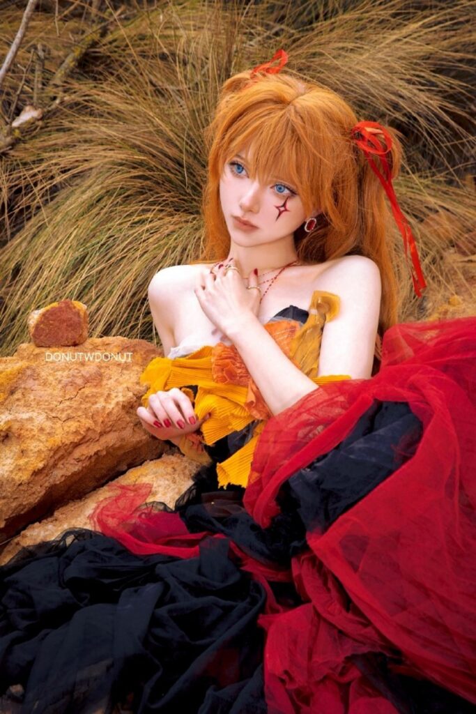 คอสเพลย์ Asuka จาก Evangelion ออกท่องเที่ยว 3 คอสเพลย์ Asuka จาก Evangelion ออกท่องเที่ยว