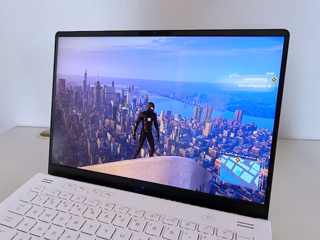 [รีวิว] ASUS ROG Zephyrus G14 AMD Ryzen 9 6900 + Radeon RX 6700S