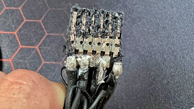 NVIDIA รับทราบปัญหาสายละลายที่เกิดขึ้นกับ RTX 4090 แล้ว
