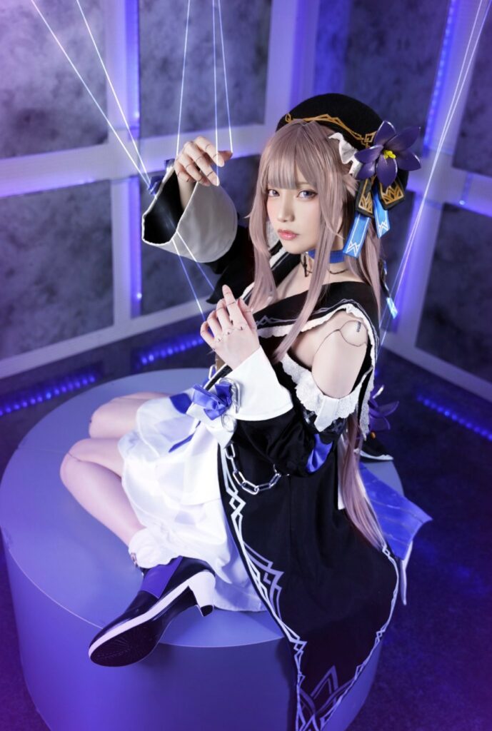 Akase Akari มาขโมยหัวใจด้วยการแปลงโฉมเป็น Herta จาก Honkai: Star Rail 3 Akase Akari มาขโมยหัวใจด้วยการแปลงโฉมเป็น Herta จาก Honkai: Star Rail