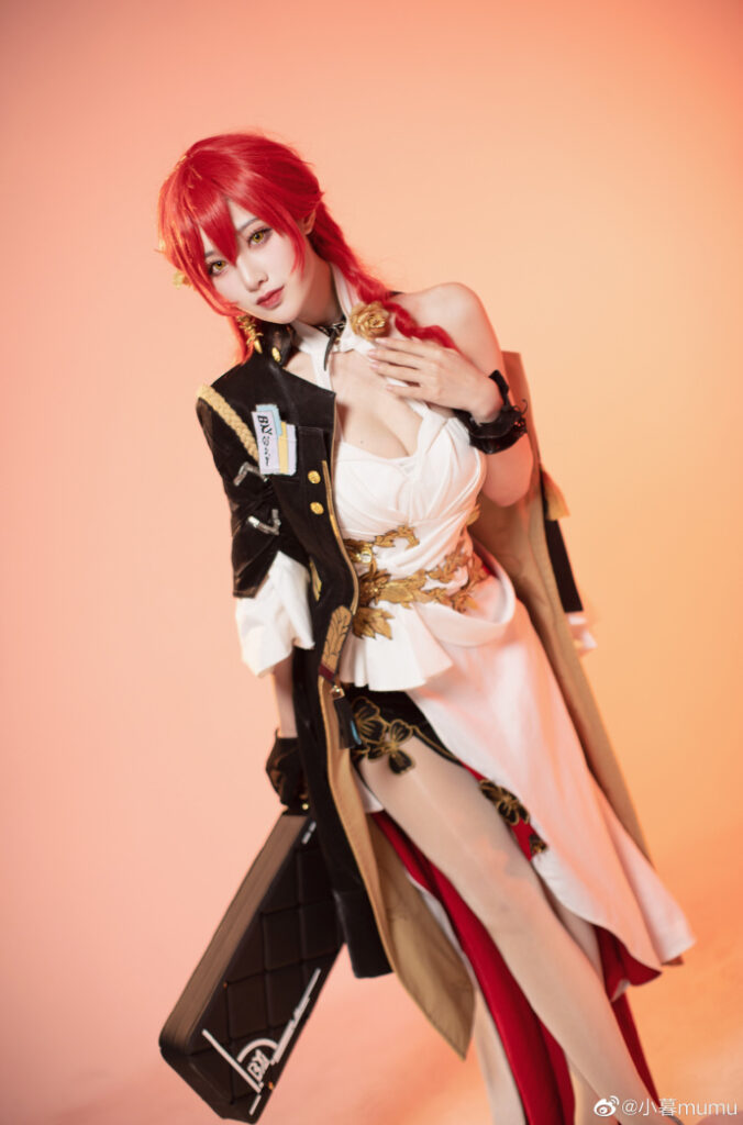 คอสเพลย์ Himeko จาก Honkai: Star Rail สุดแซ่บ 3 คอสเพลย์ Himeko จาก Honkai: Star Rail สุดแซ่บ