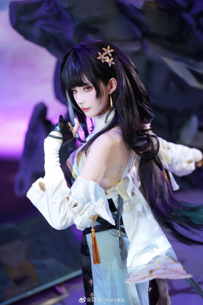 Baizhi Wuthering Waves Cosplay by honoka