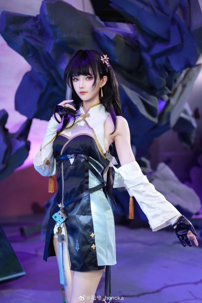 Baizhi Wuthering Waves Cosplay by honoka