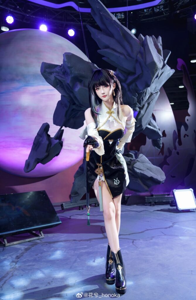 Baizhi Wuthering Waves Cosplay by honoka