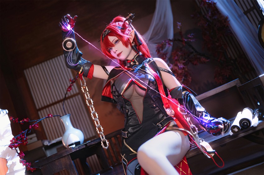 สาวแดนมังกรแปลงโฉมเป็น Yinlin จาก Wuthering Waves ได้เท่แซ่บ! 3 Yinlin Wuthering Waves Cosplay by Hazelnut