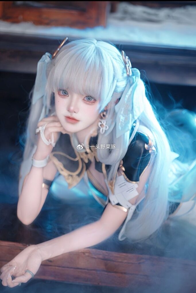 คอสเพลย์ Jinhsi จาก Wuthering Waves ฝีมือสาวแดนมังกร 6 Jinhsi Wuthering Waves Cosplay by Dolphin
