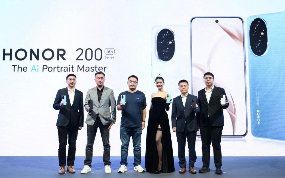 เปิดตัวแล้ว! HONOR 200 Series สมาร์ตโฟนสเปคระดับเรือธงมาพร้อม AI 3 เปิดตัวแล้ว! HONOR 200 Series สมาร์ตโฟนสเปคระดับเรือธงมาพร้อม AI