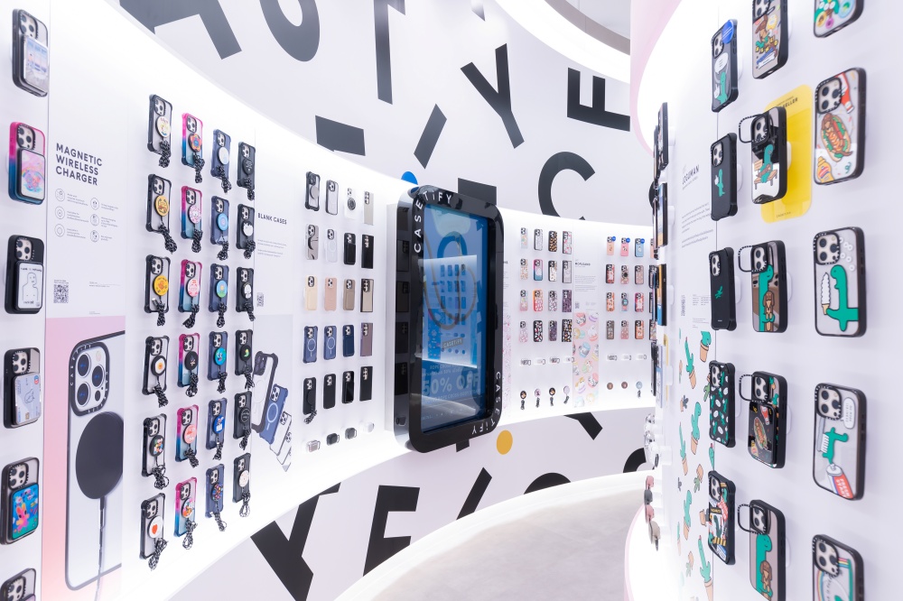 CASETiFY ลุยขยายสาขาในไทย ปักหมุด ‘CASETiFY Siam Paragon’ 4 CASETiFY ลุยขยายสาขาในไทย ปักหมุด ‘CASETiFY Siam Paragon’