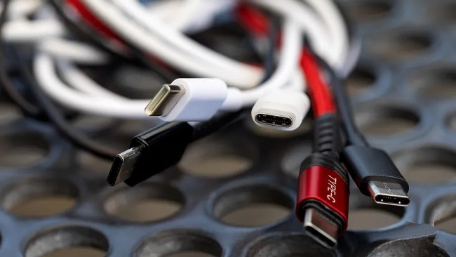 การเปลี่ยนมาใช้งาน USB-C จะทำให้แก้ปัญหาขยะอิเล็กทรอนิกส์ได้จริงหรือไม่