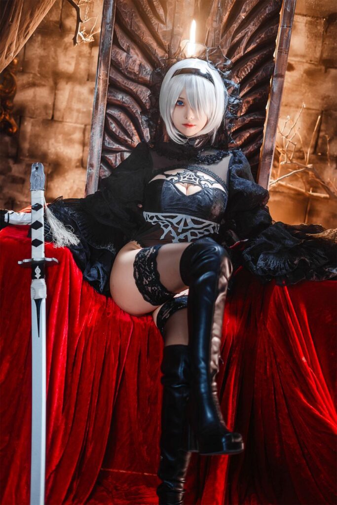 คอสเพลย์ 2B จาก Nier: Automata ในชุดสีดำโชว์ผิวขาวโดนใจ 8 2B Nier: Automata Cosplay by Meeu