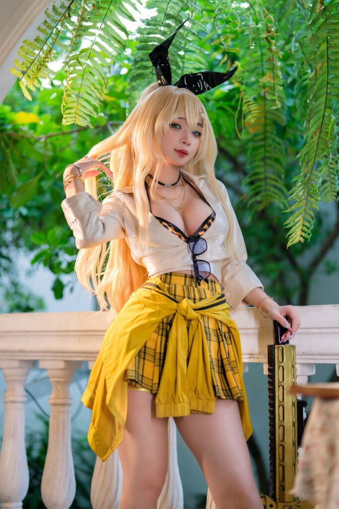 คอสเพลย์ Rupee จาก GODDESS OF VICTORY: NIKKE ฝีมือ Umeko J 3 Rupee GODDESS OF VICTORY: NIKKE Cosplay by Umeko J