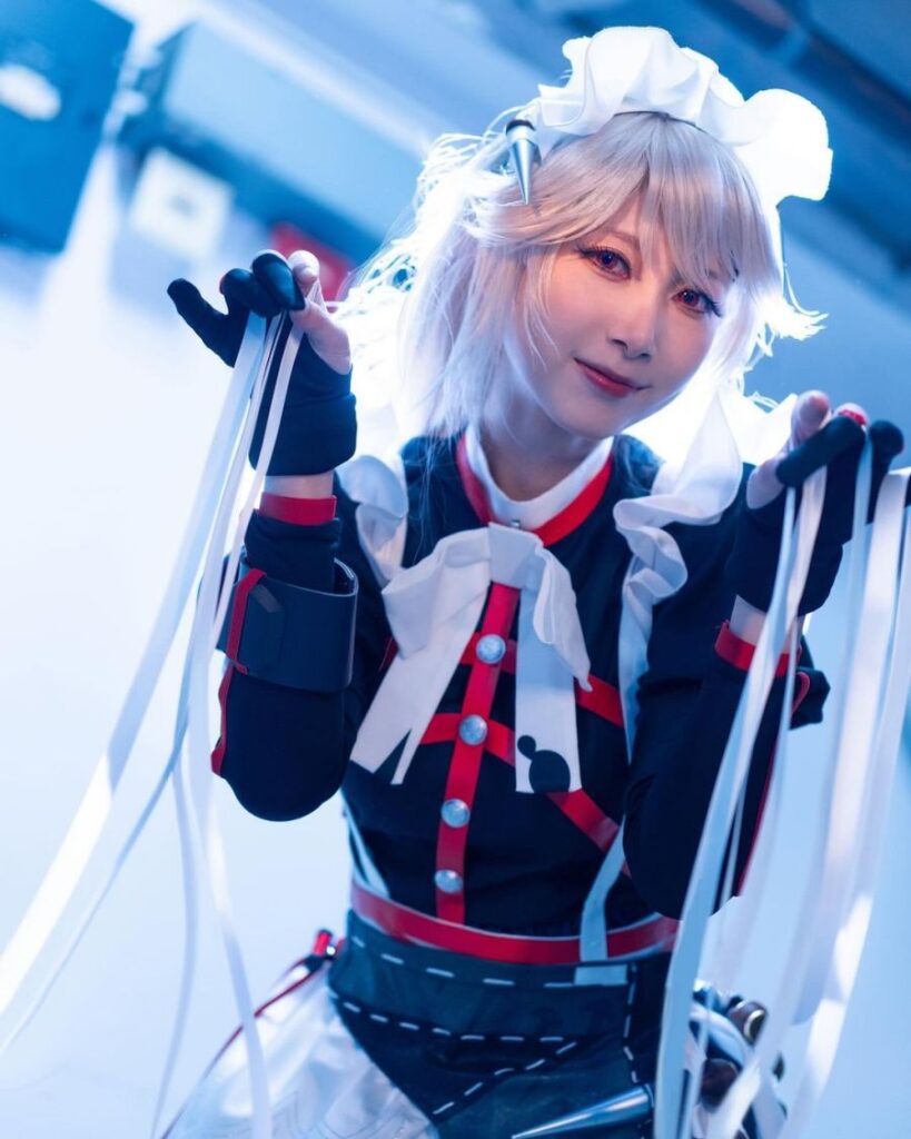 สาวสวยแต่งคอสเพลย์เป็น Alexandrina จาก Zenless Zone Zero 9 Alexandrina Zenless Zone Zero Cosplay by meowberry.maka