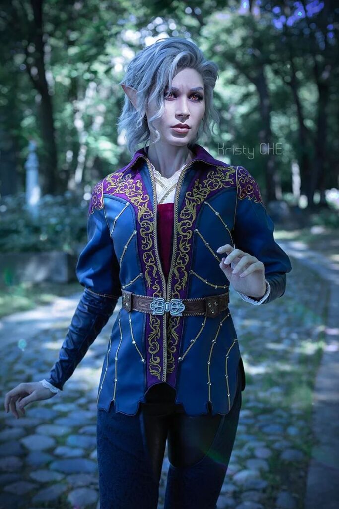 คอสเพลย์ Astarion จาก Baldur's Gate 3 เวอร์ชั่นแบบสลับเพศ! 2 คอสเพลย์ Astarion จาก Baldur's Gate 3 เวอร์ชั่นแบบสลับเพศ!