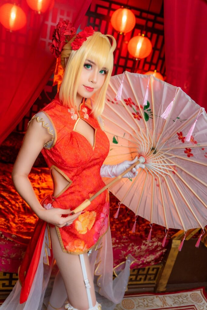คุณโอปอล์ แปลงโฉมเป็น Nero จาก FGO เวอร์ชั่นตรุษจีนได้สวยแซ่บสะท้านใจ