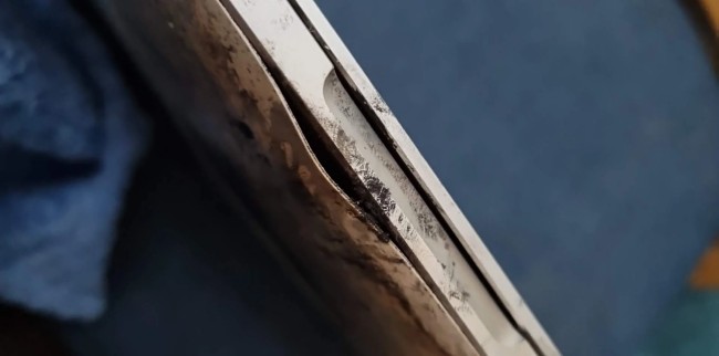 พบผู้ใช้งาน MacBook Pro 15 ปี 2015 เจอปัญหาแบตเตอรี่อีกครั้ง 2 พบผู้ใช้งาน MacBook Pro 15 ปี 2015 เจอปัญหาแบตเตอรี่อีกครั้ง