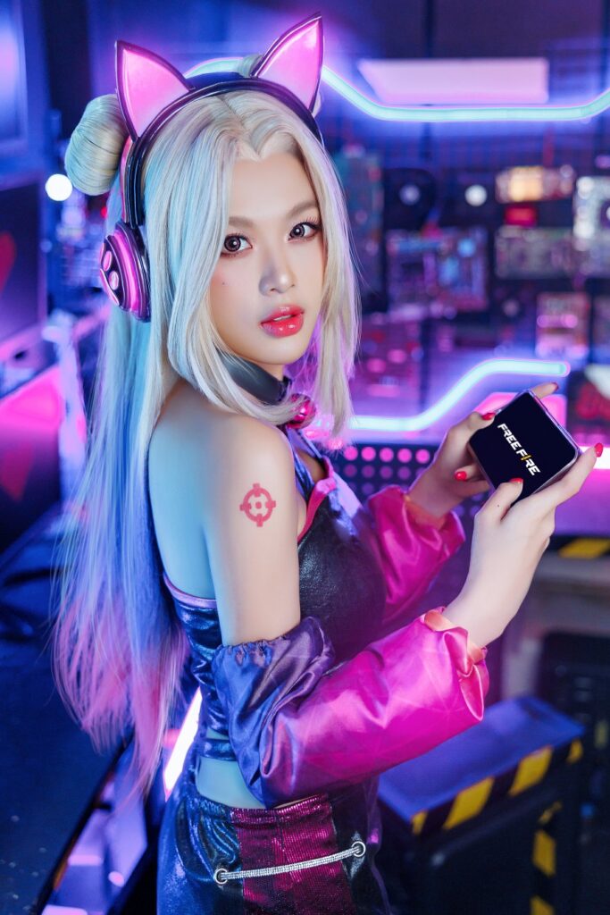 โมบาย BNK48 แปลงโฉมสุดเฟี้ยวตะลุย Garena FreeFire 2 โมบาย BNK48 แปลงโฉมสุดเฟี้ยวตะลุย Garena FreeFire