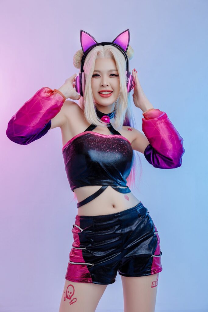 โมบาย BNK48 แปลงโฉมสุดเฟี้ยวตะลุย Garena FreeFire 13 โมบาย BNK48 แปลงโฉมสุดเฟี้ยวตะลุย Garena FreeFire