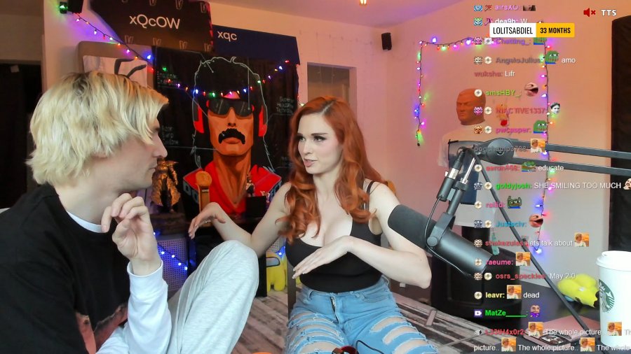 Amouranth เผยอาชีพในฝันของเธอ 2 Amouranth เผยอาชีพในฝันของเธอ