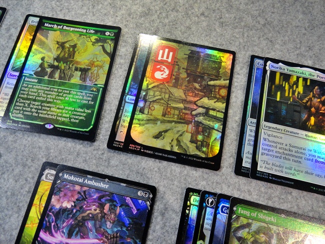 พาแกะกล่อง Kamigawa: Neon Dynasty การ์ดชุดใหม่ล่าสุดจาก Magic: The Gathering