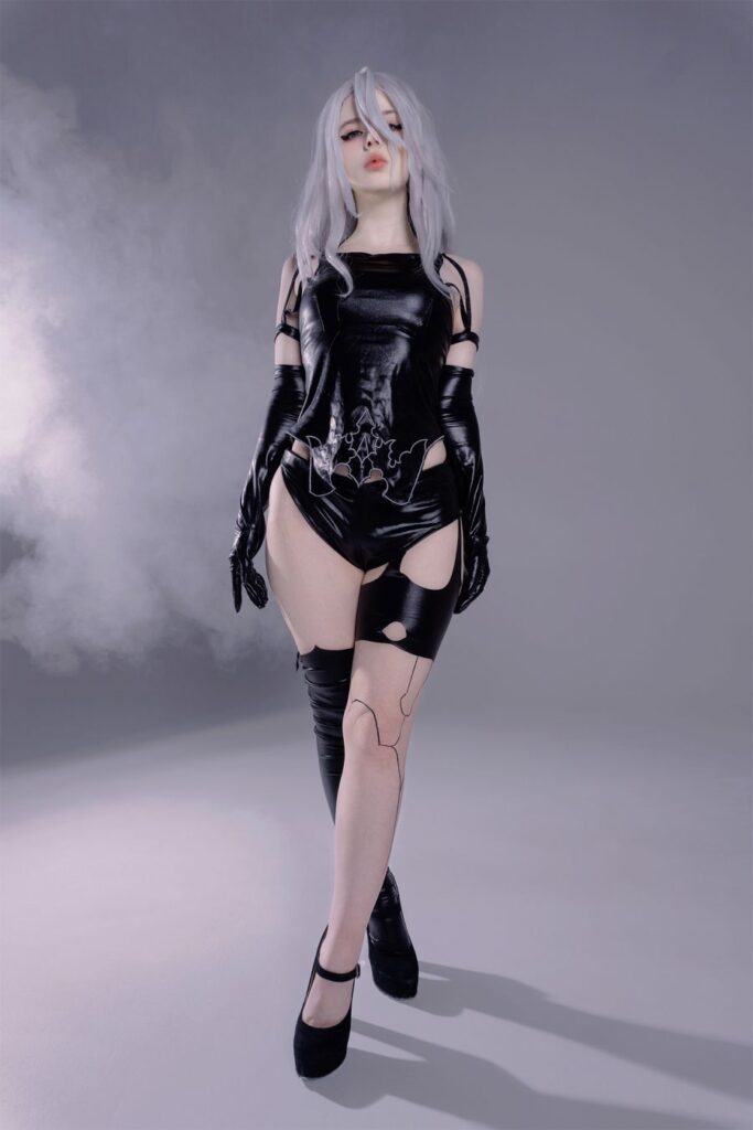 คอสเพลย์ A2 จาก NieR: Automata ฝีมือ Pudding Desu 2 A2 Nier: Automata Cosplay by Pudding Desu