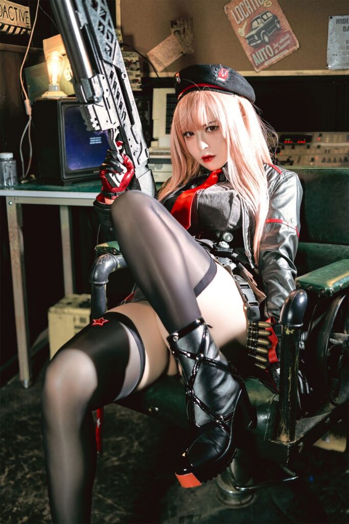 BANBANKO สร้างสรรค์ผลงานคอสเพลย์ Rapi จาก GODDESS OF VICTORY: NIKKE ที่น่าทึ่ง 3 Rapi GODDESS OF VICTORY: NIKKE Cosplay by BANBANKO