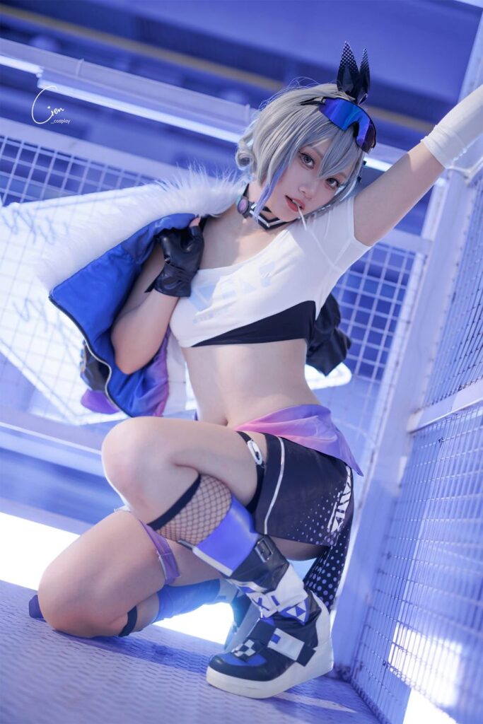 Cien恩恩 โชว์สกิลคอสเพลย์ Silver Wolf จาก Honkai: Star Rail 6 Silver Wolf Honkai: Star Rail Cosplay by Cien