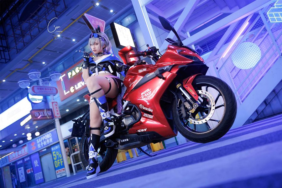 Cien恩恩 โชว์สกิลคอสเพลย์ Silver Wolf จาก Honkai: Star Rail 9 Silver Wolf Honkai: Star Rail Cosplay by Cien