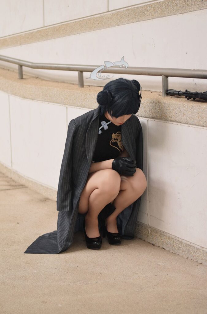 Kisaki Blue Archive Cosplay by Ahri