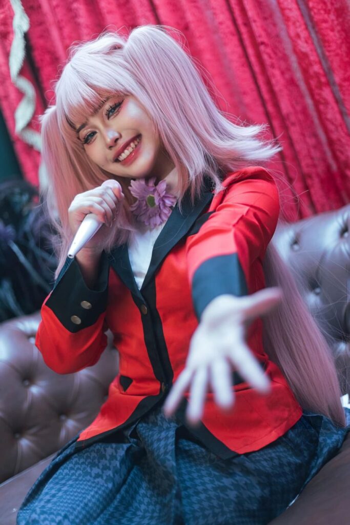 Yumemi Kakegurui Cosplay bu Ri Ka คุณซันซัน สร้างสรรค์ผลงานคอสเพลย์สุดปังในบทบาท Yumemi จากอนิเมะ โคตรเซียนโรงเรียนพนัน
