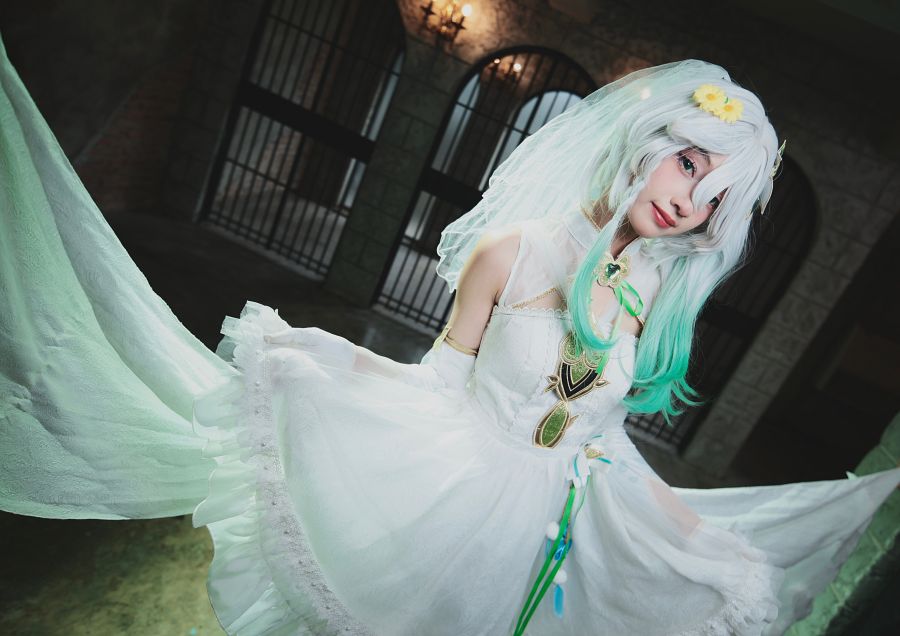 Nahida Genshin Impact Cosplay by Sarin