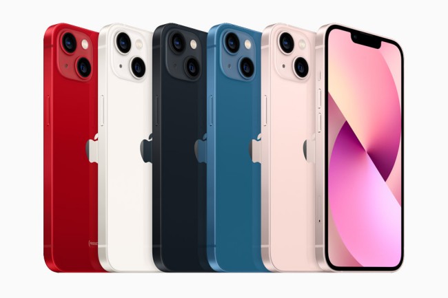Apple เปิดตัว iPhone 13 และ iPhone 13 mini ซึ่งมาพร้อมนวัตกรรมด้านกล้องที่ปฏิวัติวงการ 2 Apple เปิดตัว iPhone 13 และ iPhone 13 mini ซึ่งมาพร้อมนวัตกรรมด้านกล้องที่ปฏิวัติวงการ