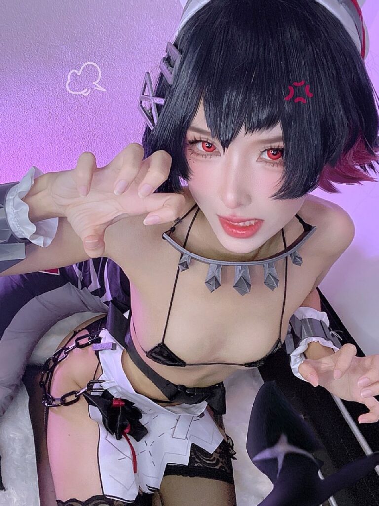 คอสเพลย์ Ellen จาก Zenless Zone Zero ในชุดบิกินี่ตัวจิ๋ว 2 Ellen Zenless Zone Zero Cosplay by Nesan