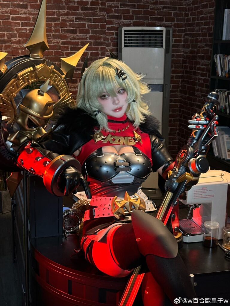 Yuri Majyo โชว์สกิลคอสเพลย์ Caesar จาก Zenless Zone Zero แบบจัดเต็ม 7 Caesar Zenless Zone Zero Cosplay by Yuri Majyo