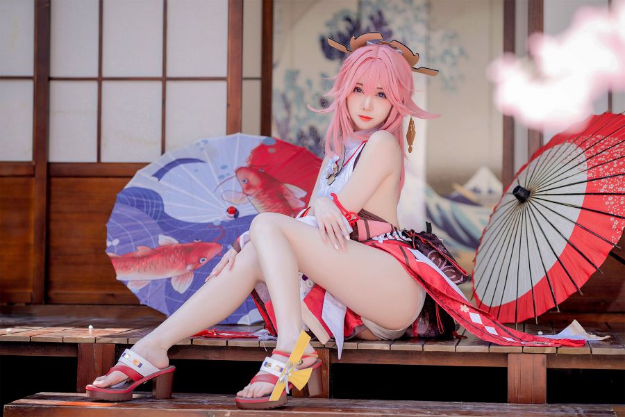 คอสเพลย์ Yae Miko จาก Genshin Impact ฝีมือ 焖焖碳- 7 Yae Miko Genshin Impact Cosplay by mmmenmentan
