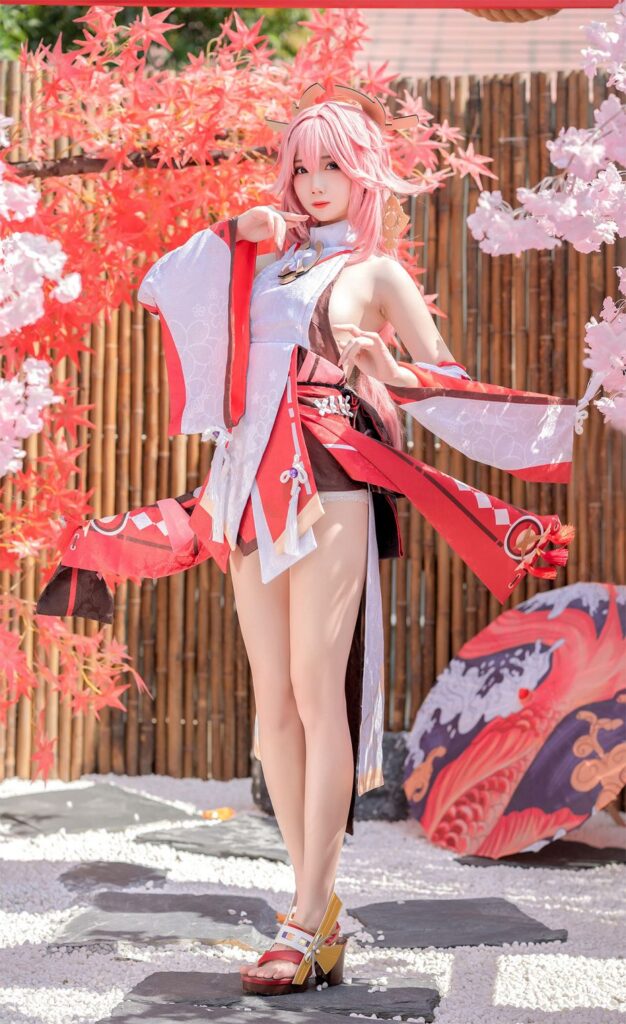คอสเพลย์ Yae Miko จาก Genshin Impact ฝีมือ 焖焖碳- 8 Yae Miko Genshin Impact Cosplay by mmmenmentan