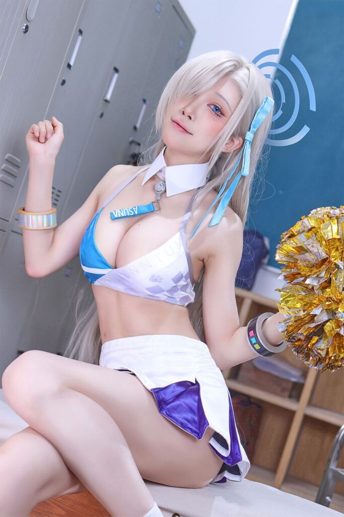 Asuna Blue Archive Cosplay by Aqua