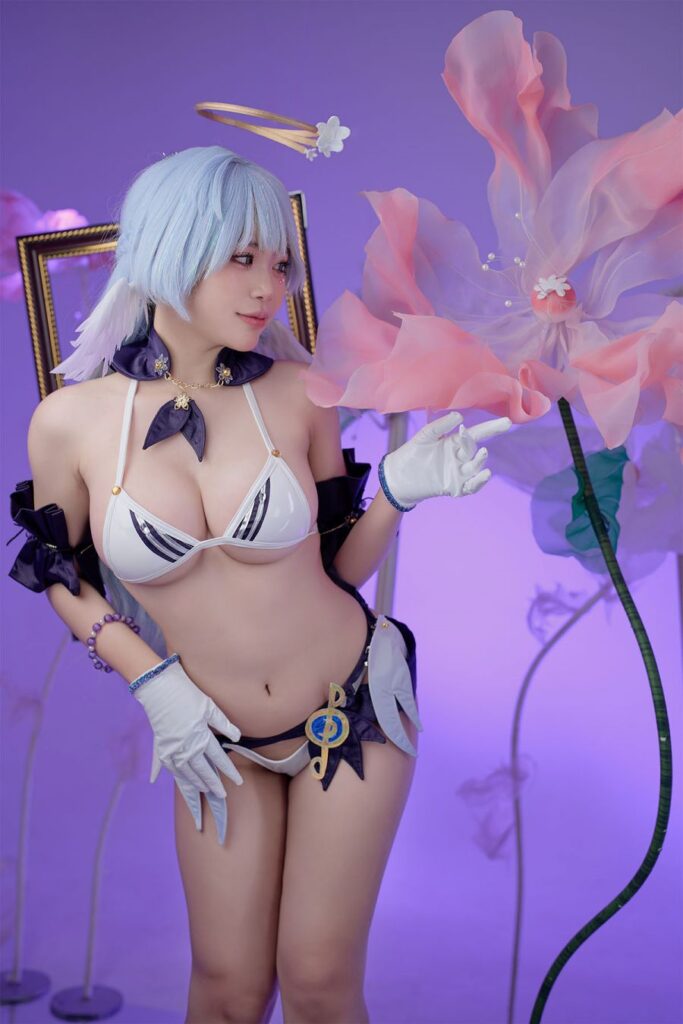 ZinieQ โชว์คอสเพลย์ Robin จาก Honkai: Star Rail เวอร์ชั่นบิกินี่สุดเซ็กซี่ 4 Robin Honkai: Star Rail Cosplay by ZinieQ